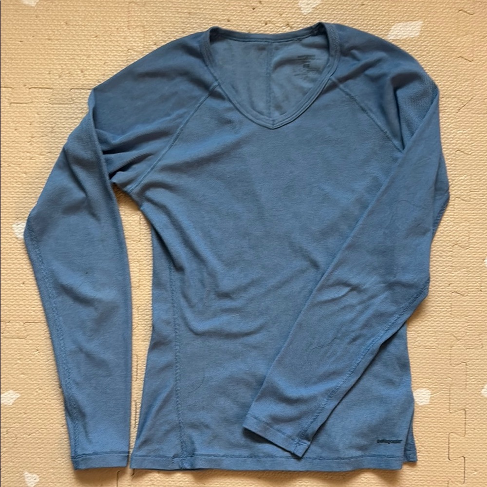 Patagonia Capilene Blue Long Sleeve V-baselayer Top
